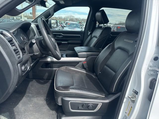 Used 2025 RAM 1500 Laramie image 12
