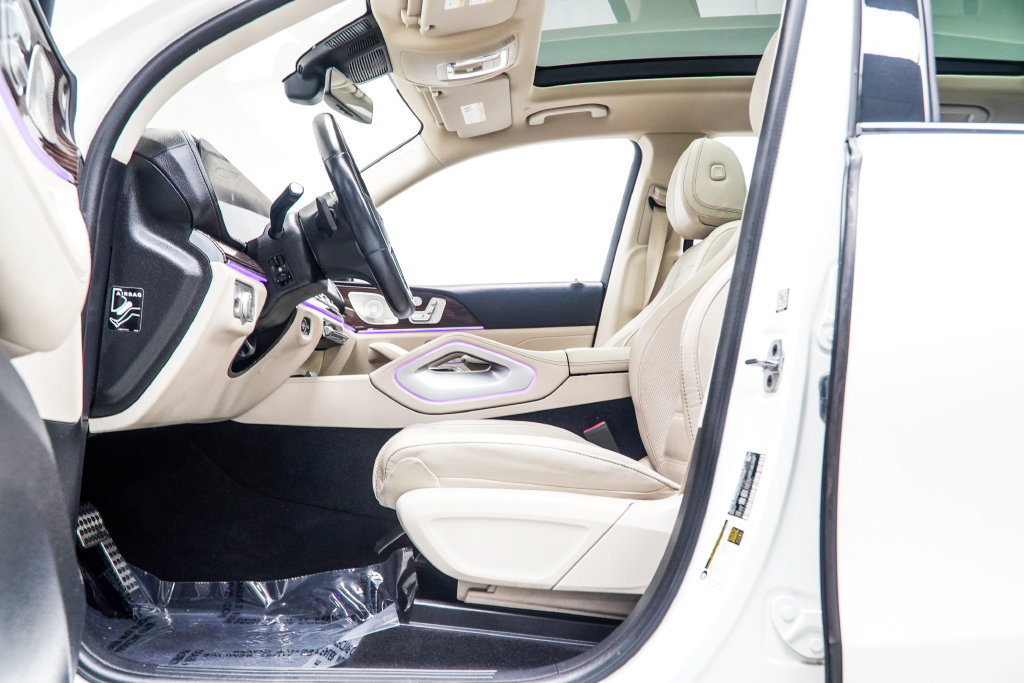Used 2023 Mercedes-Benz GLS 450 4MATIC w/ AMG Line Exterior image 49