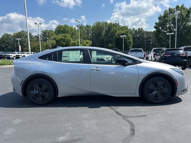 New 2025 Toyota Prius Plug-In Hybrid image 4