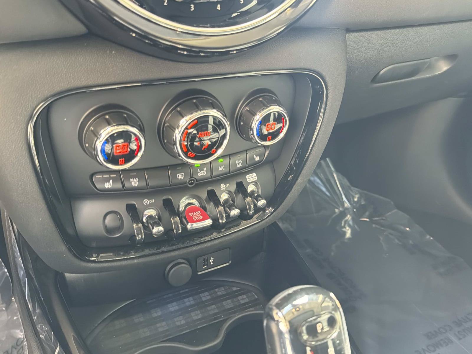 Used 2021 MINI Cooper Clubman S w/ Storage Package FWD image 22