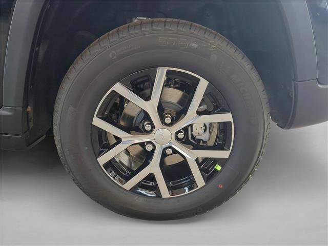 New 2025 Jeep Grand Cherokee Limited w/ Luxury Tech Group II image 10