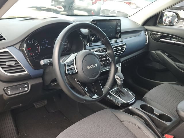 Certified 2023 Kia Seltos S FWD image 20