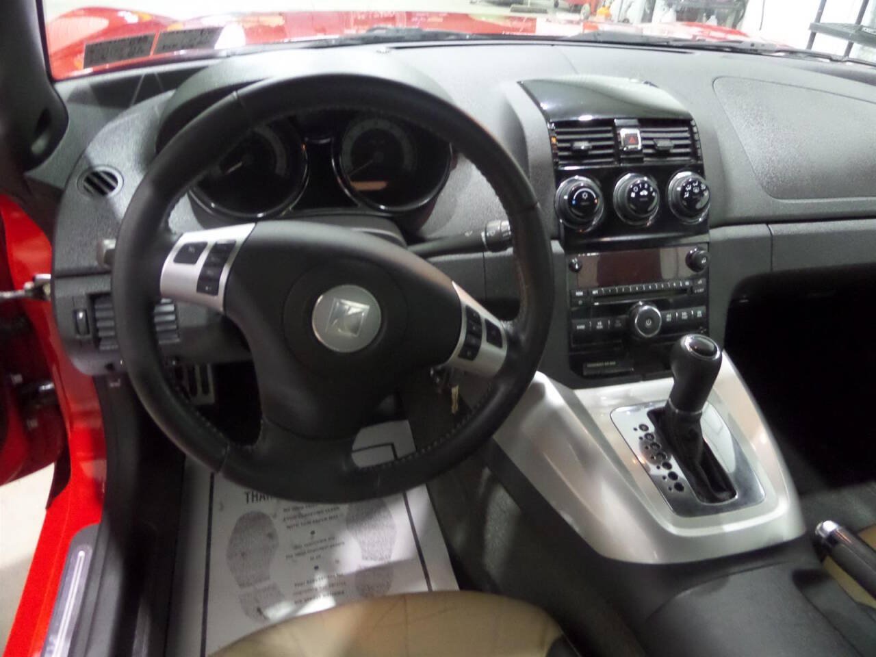 Used 2007 Saturn Sky Red Line RWD image 8