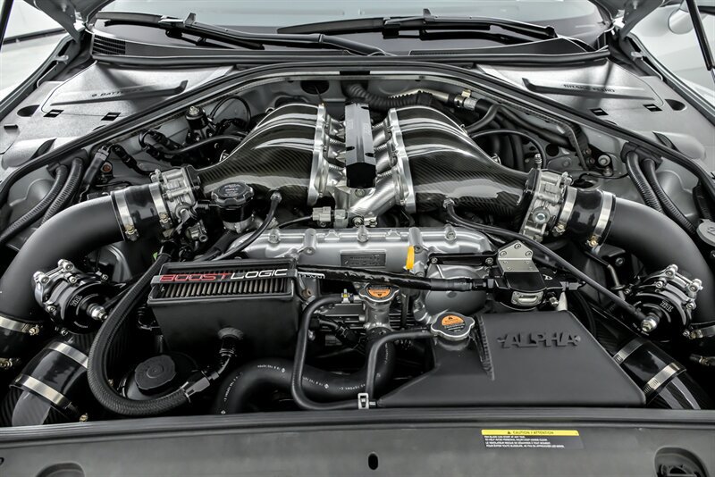 Used 2020 Nissan GT-R Premium AWD/4WD image 17