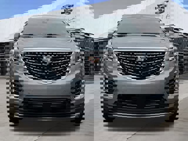 New 2025 Cadillac XT5 Premium Luxury w/ Technology Package FWD image 4