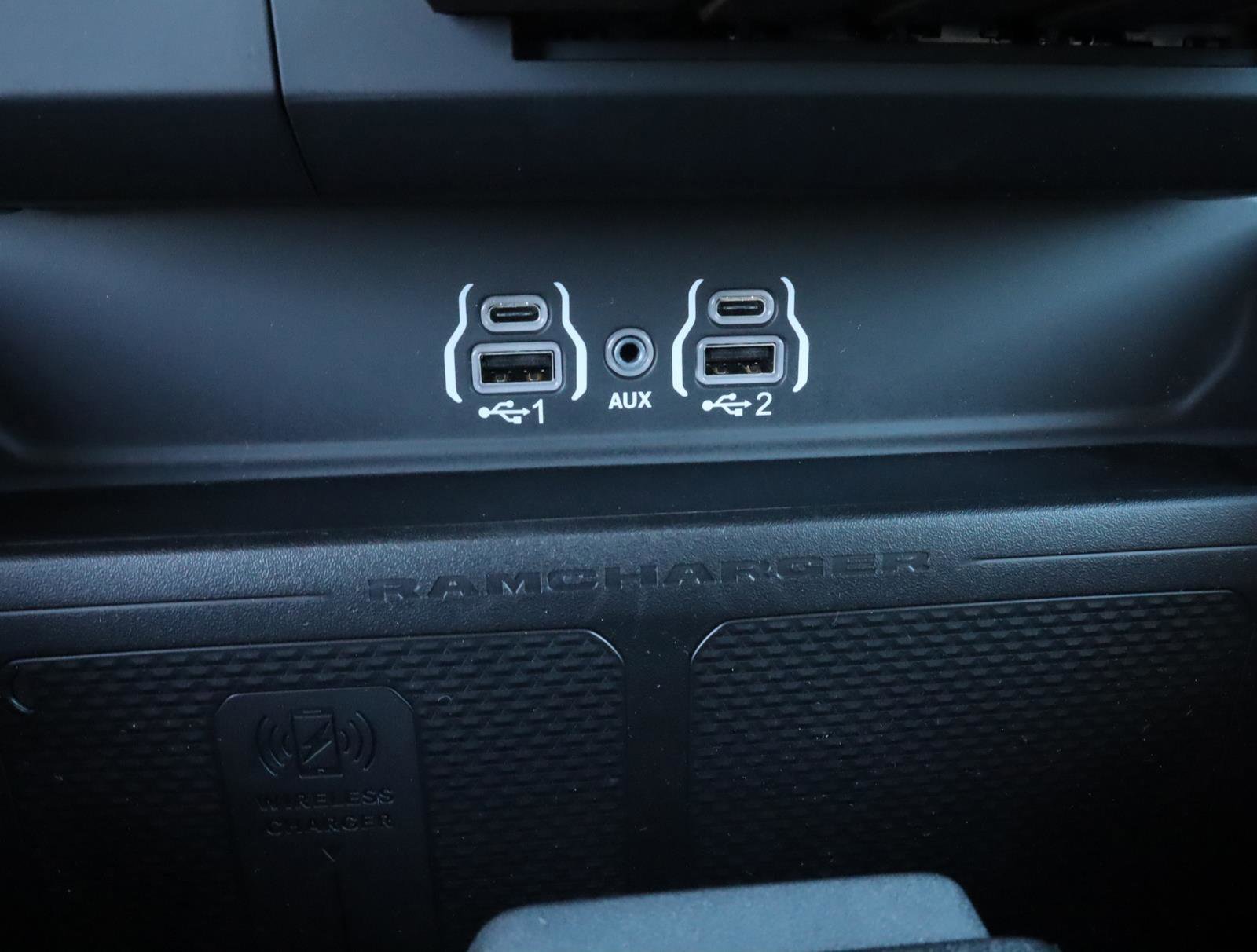New 2025 RAM 1500 Laramie image 9