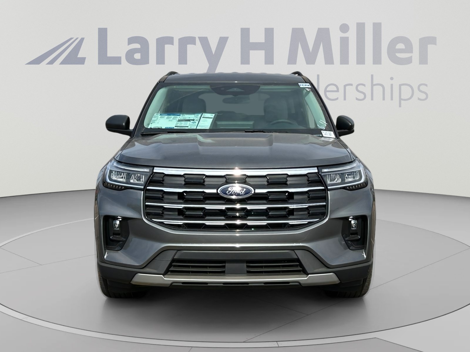New 2026 Ford Explorer Active w/ Active Comfort Package RWD image 8