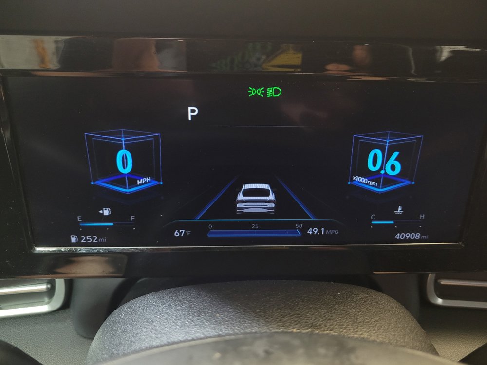 Used 2021 Hyundai Elantra SEL w/ Convenience Package FWD image 23