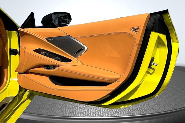 Used 2020 Chevrolet Corvette Stingray Premium Cpe w/ 3LT Preferred Equipment Group image 25