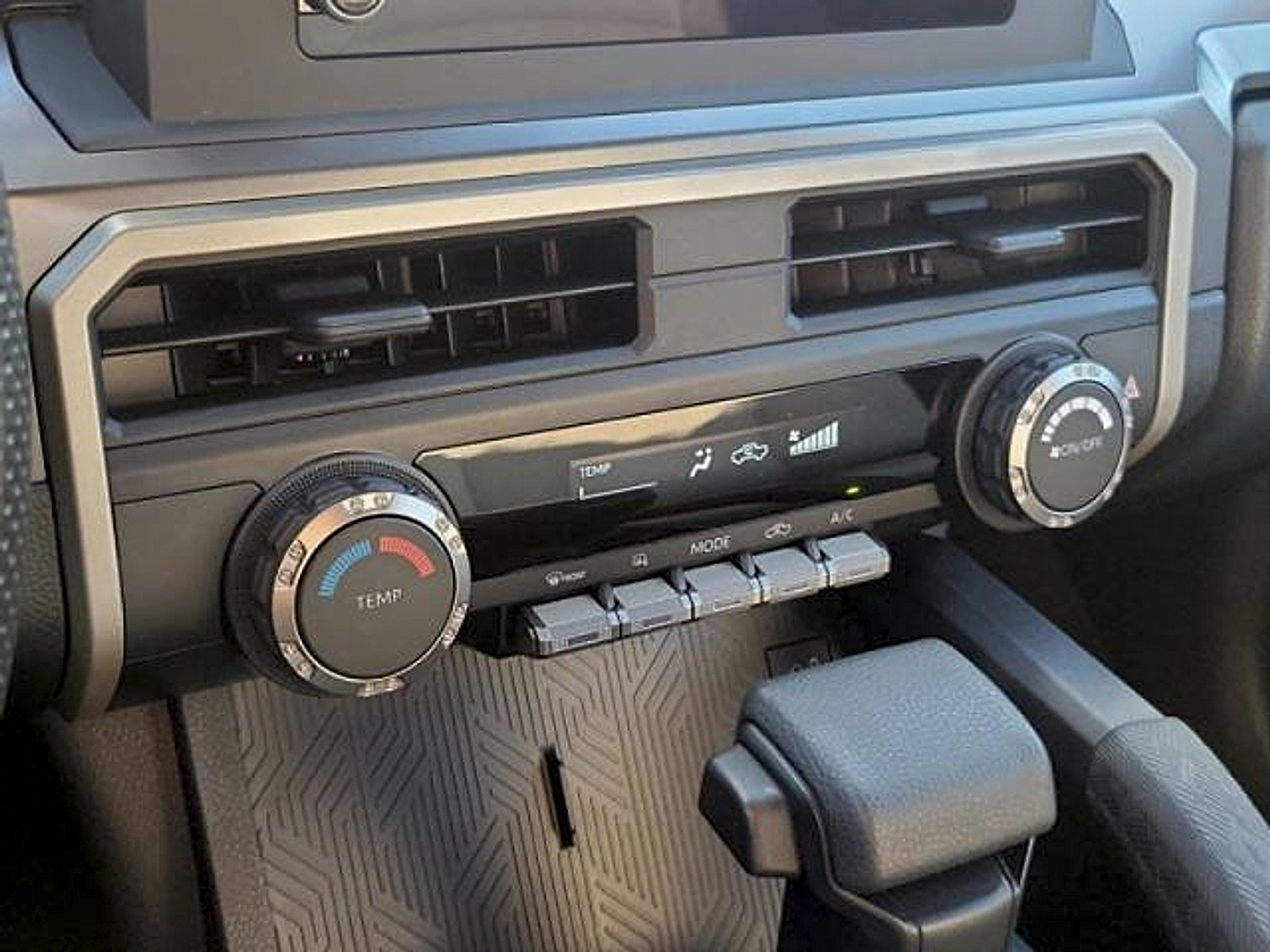 Used 2024 Toyota Tacoma SR5 RWD image 27