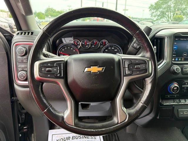 Used 2021 Chevrolet Silverado 1500 LT AWD/4WD image 16