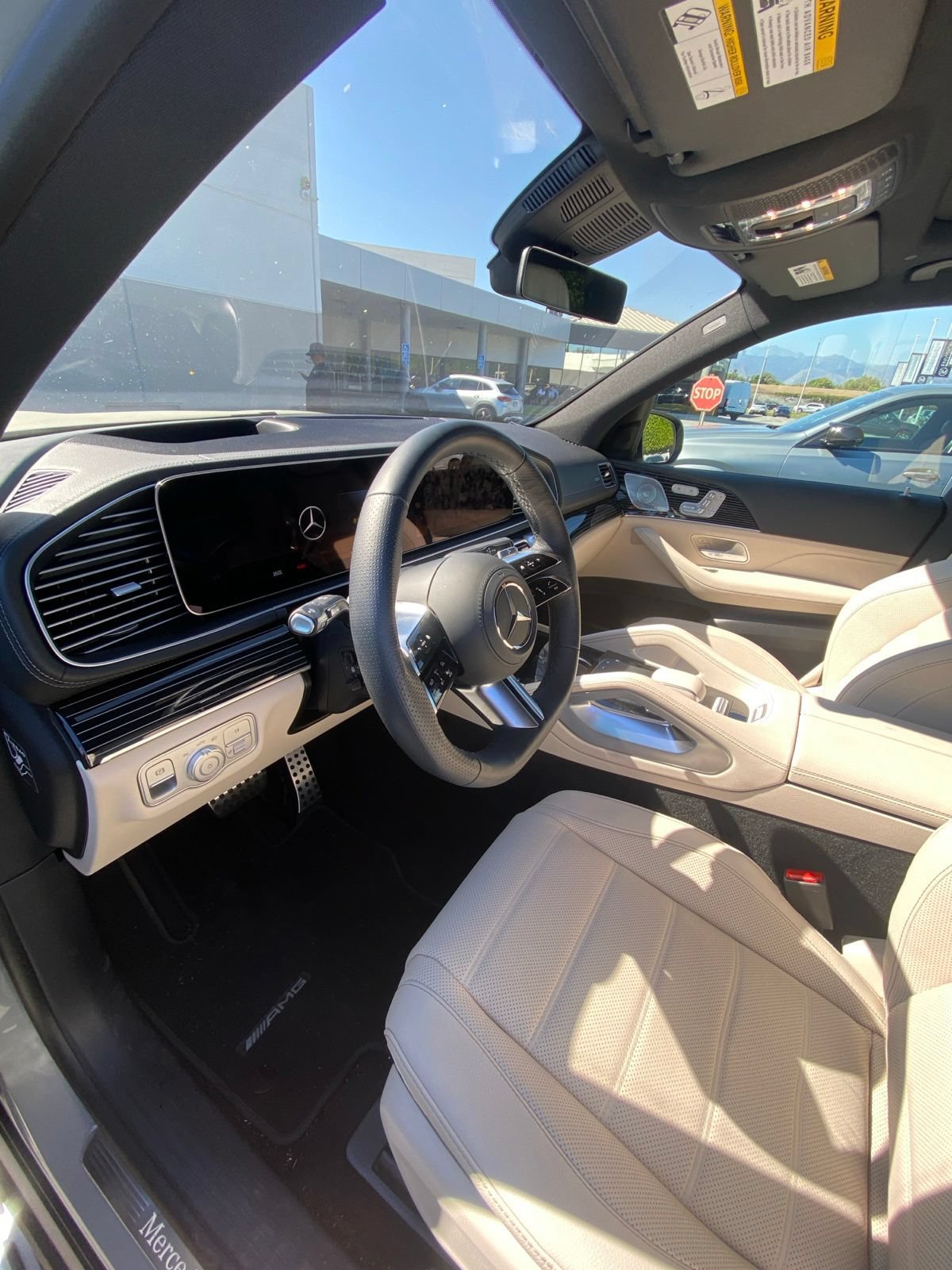 Used 2026 Mercedes-Benz GLS 580 4MATIC image 7