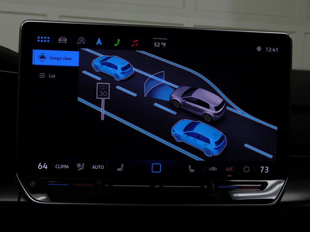 Used 2025 Volkswagen Golf R image 66