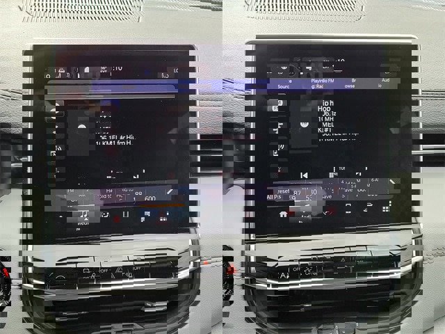 Used 2024 Jeep Compass Limited image 16