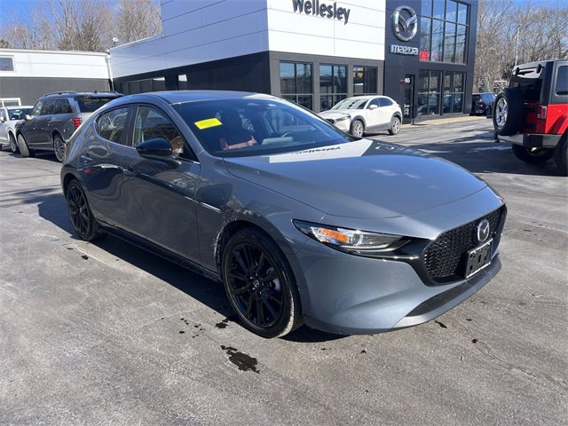 Certified 2025 MAZDA MAZDA3 Carbon w/ Appearance Package image 2