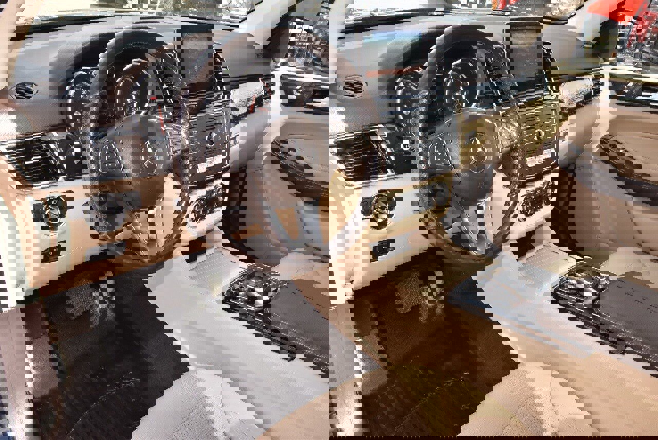 Used 2017 Mercedes-Benz GLE 350 4MATIC image 33