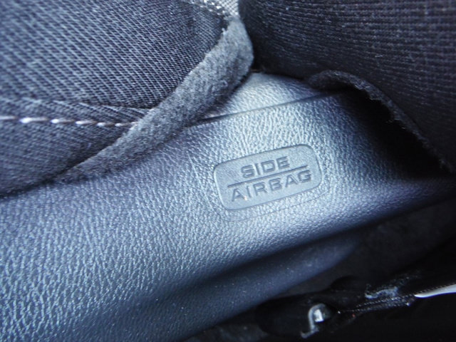 Used 2025 Honda CR-V EX image 17