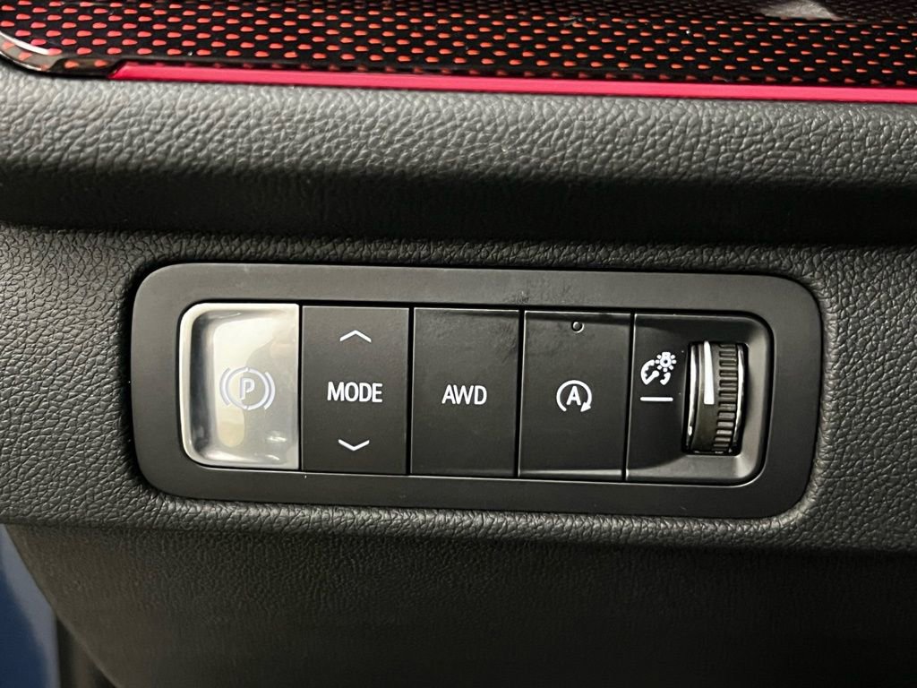 New 2026 Chevrolet Traverse RS w/ LPO, Floor Liner Package image 14