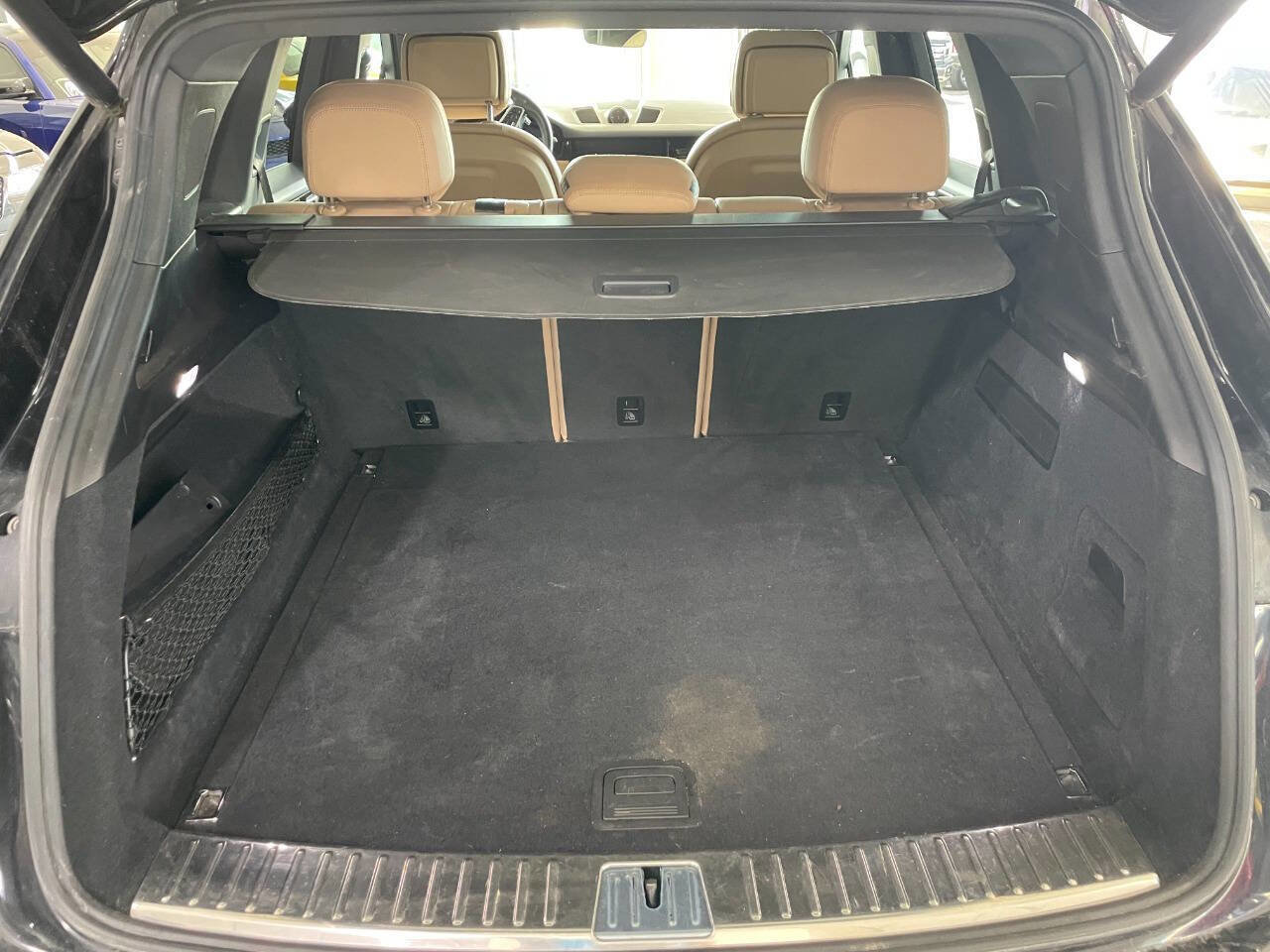 Used 2019 Porsche Cayenne image 8