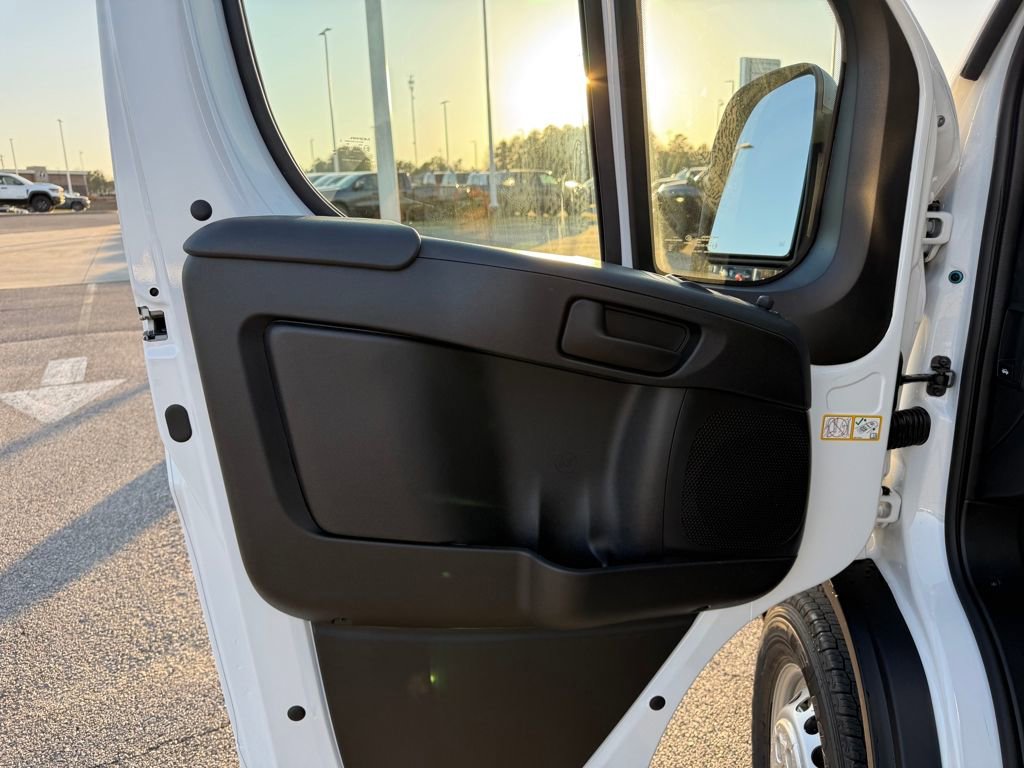 New 2026 RAM ProMaster 2500 w/ Convenience Group image 10
