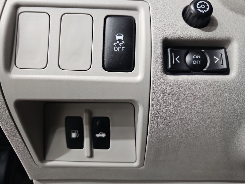 Used 2012 Lexus IS 250 w/ Premium Pkg Value Edition RWD image 27