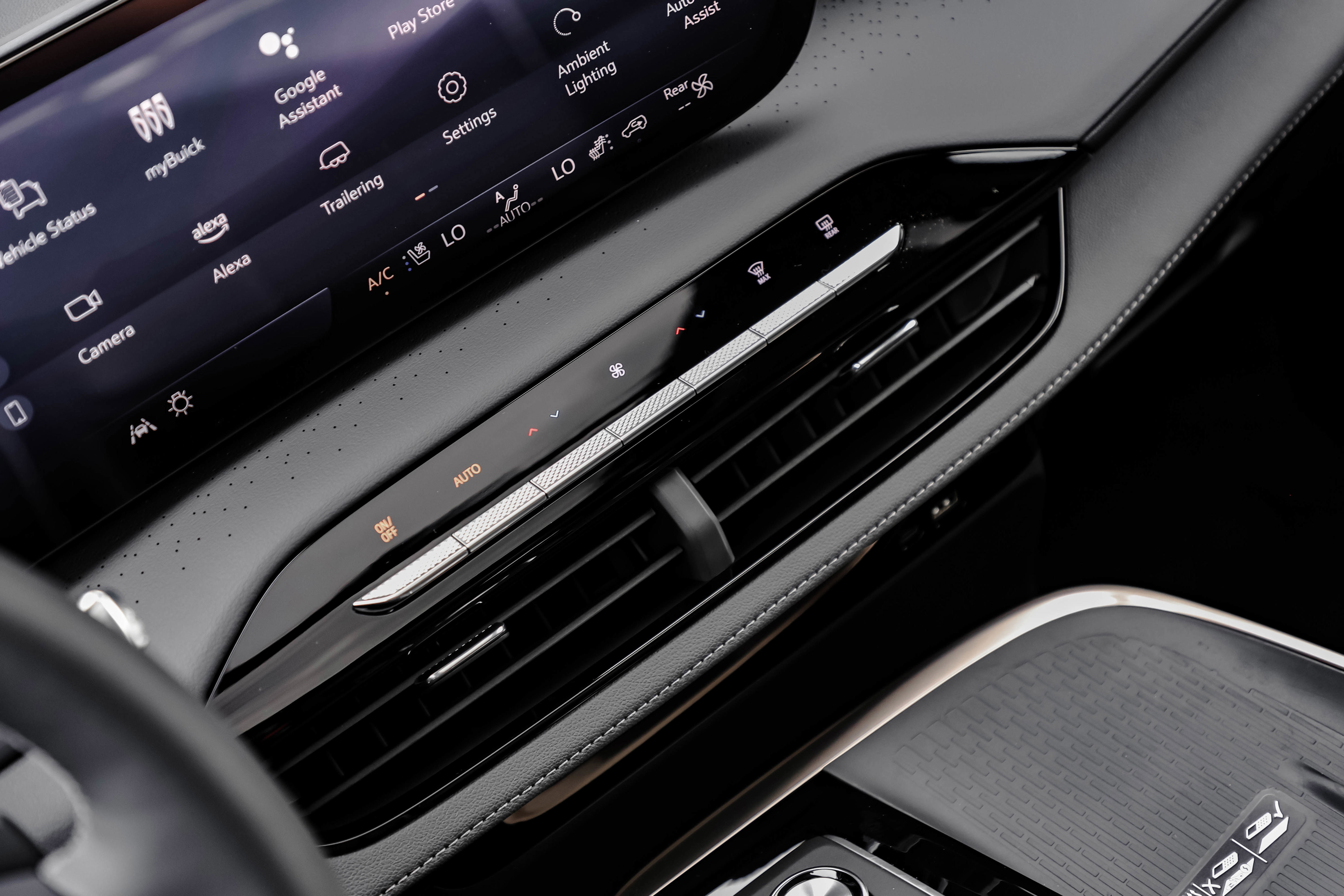 New 2025 Buick Enclave Avenir w/ Super Cruise Package image 41