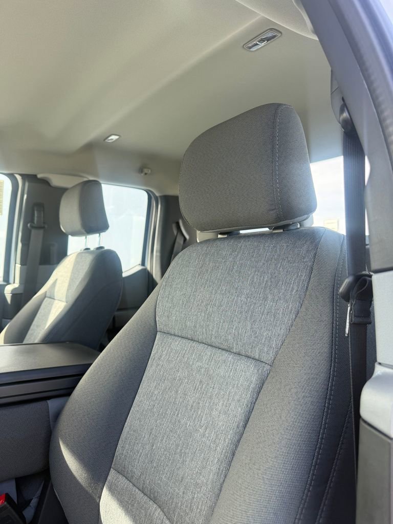 New 2026 Ford F550 4x4 Supercab Super Duty image 9