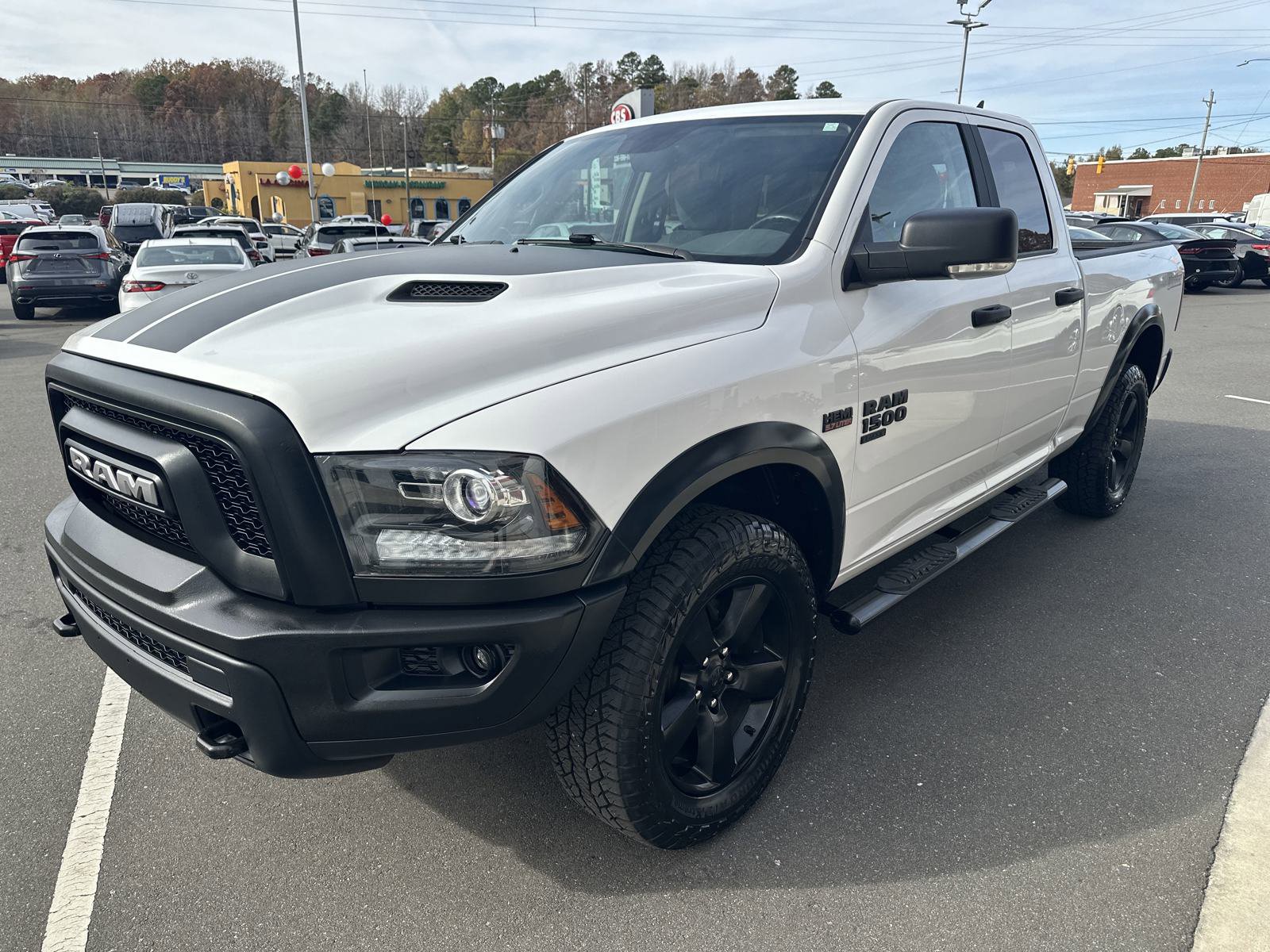 Used 2020 RAM 1500 Classic Warlock w/ Luxury Group image 4