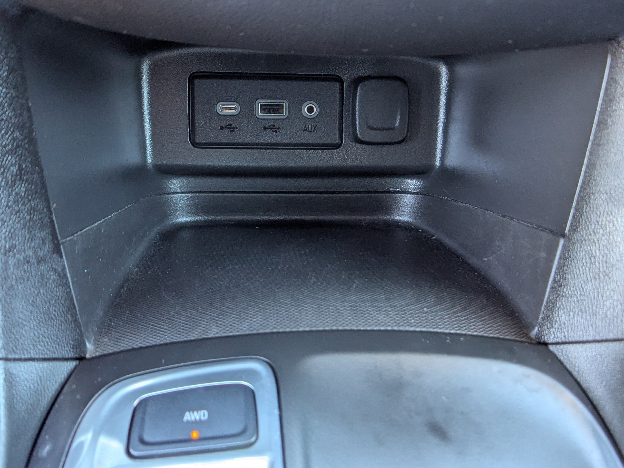 Used 2021 Chevrolet Equinox LT AWD/4WD image 24