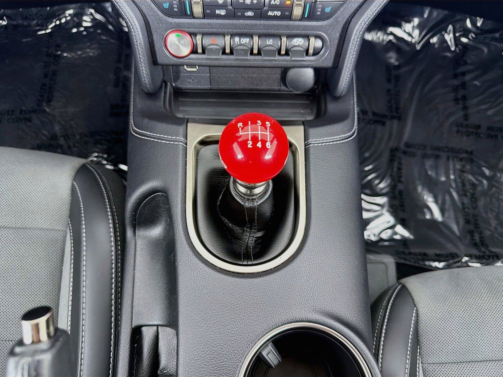 Used 2019 Ford Mustang Shelby GT350 w/ Technology Package RWD image 20