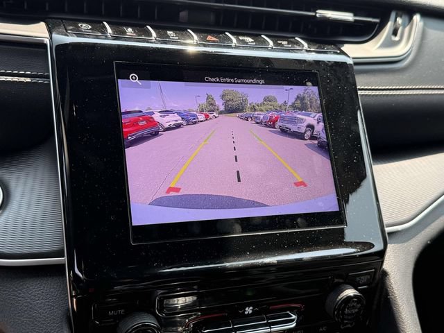 Used 2024 Jeep Grand Cherokee L Laredo AWD/4WD image 15