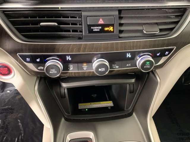 Used 2020 Honda Accord Touring image 25