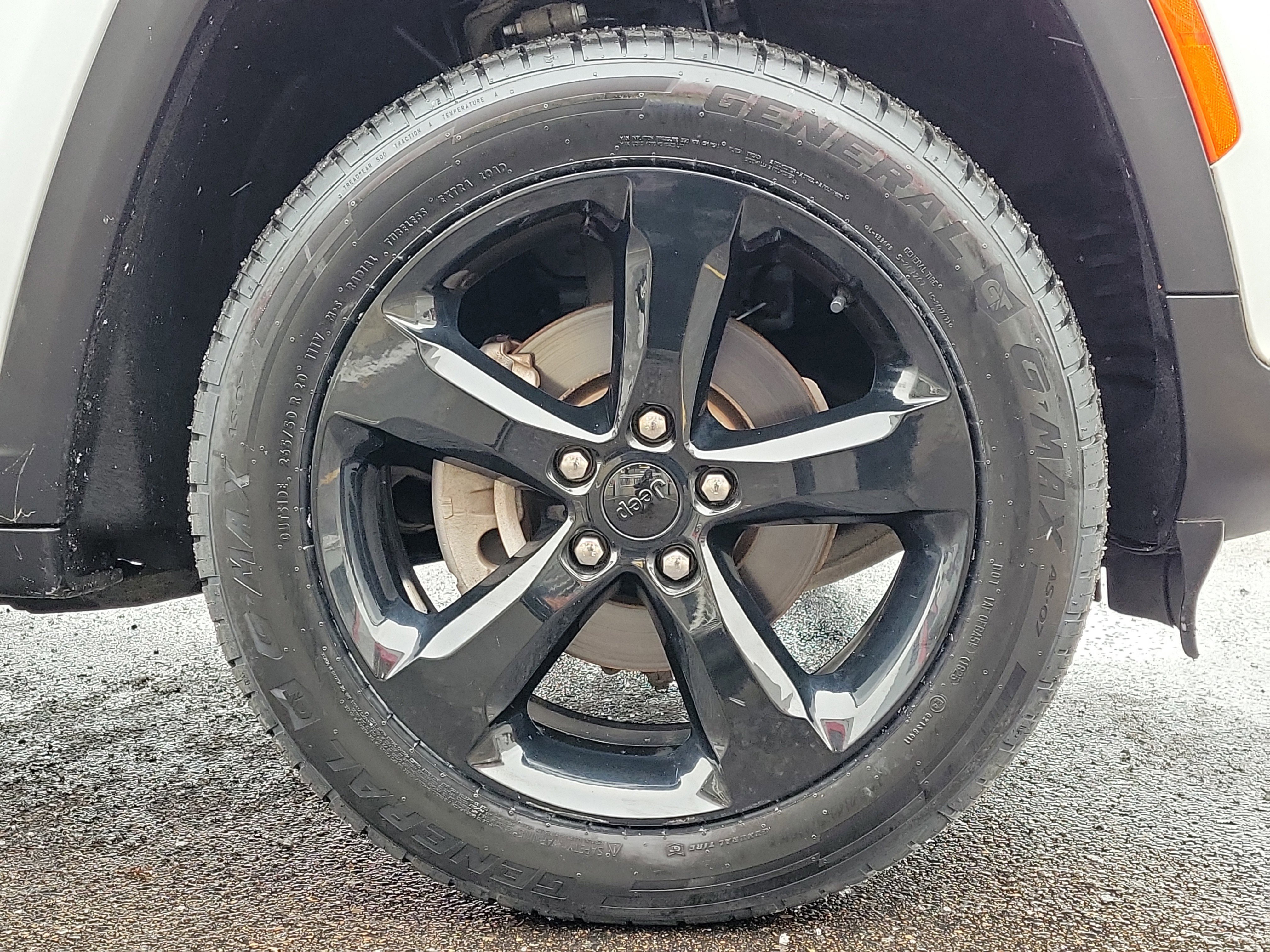 Used 2022 Jeep Grand Cherokee Altitude image 5