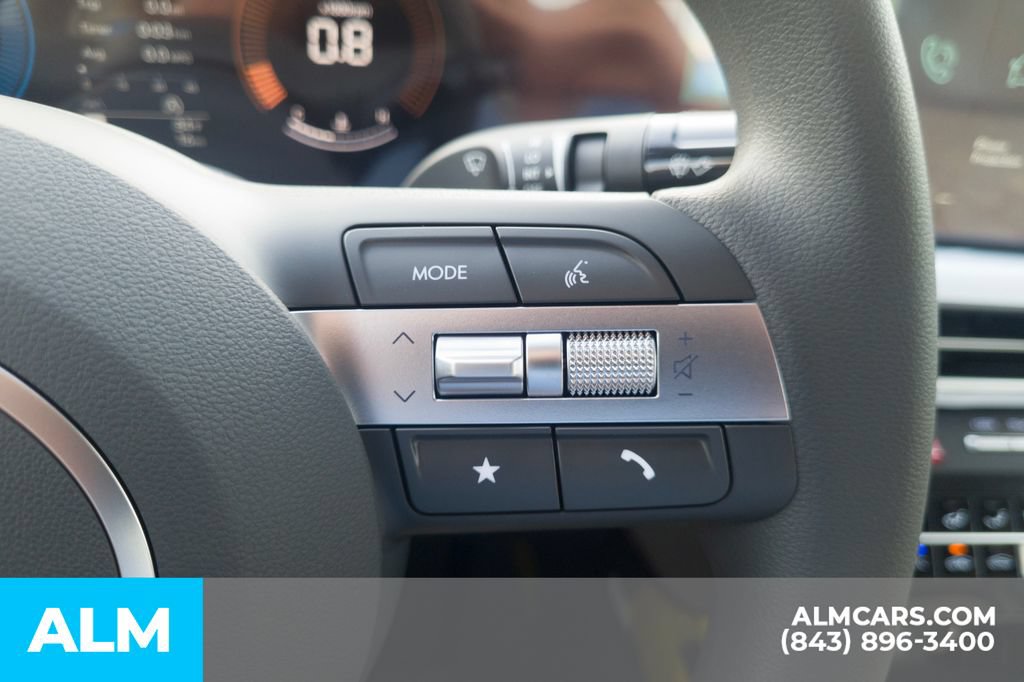Certified 2025 Hyundai Sonata SE FWD image 24
