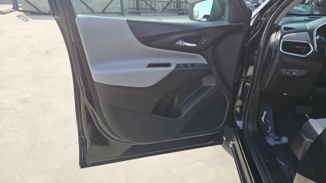 Used 2021 Chevrolet Equinox LS FWD image 21