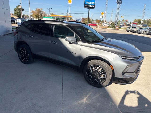 Used 2024 Chevrolet Blazer RS w/ Driver Confidence II Package AWD/4WD image 11