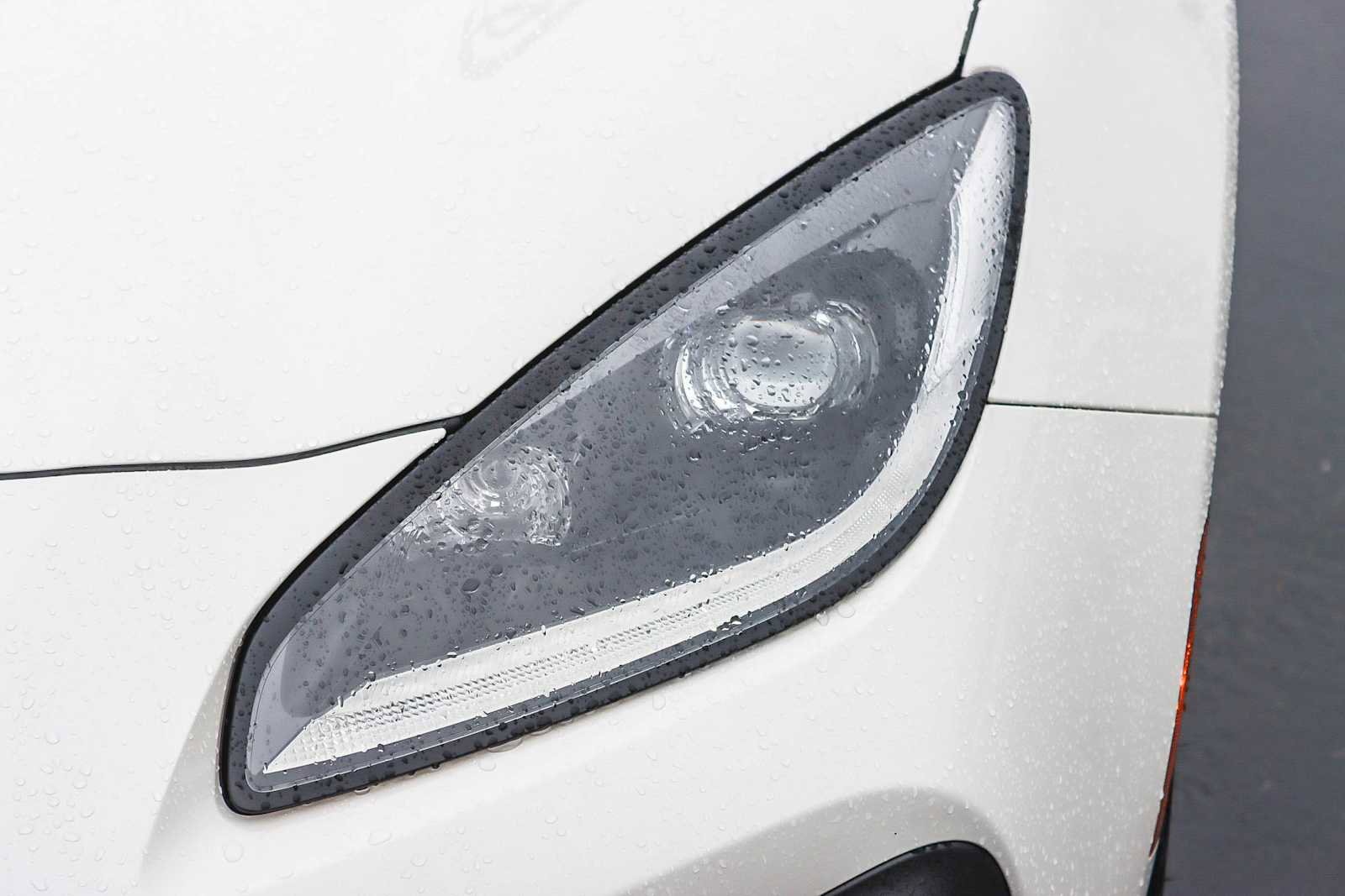 Used 2024 Toyota GR86 Premium image 7