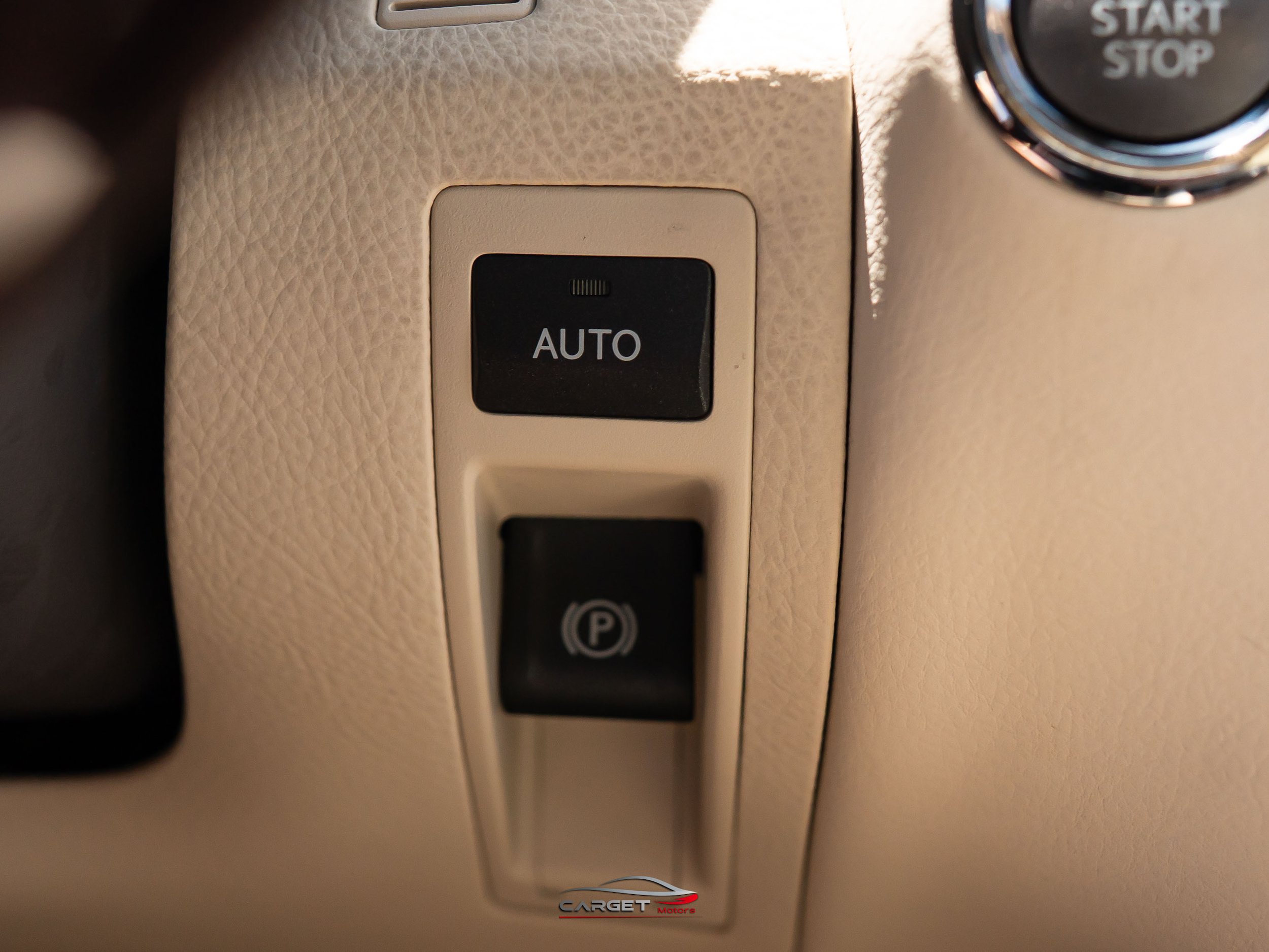 Used 2017 Lexus LS 460 L RWD image 36