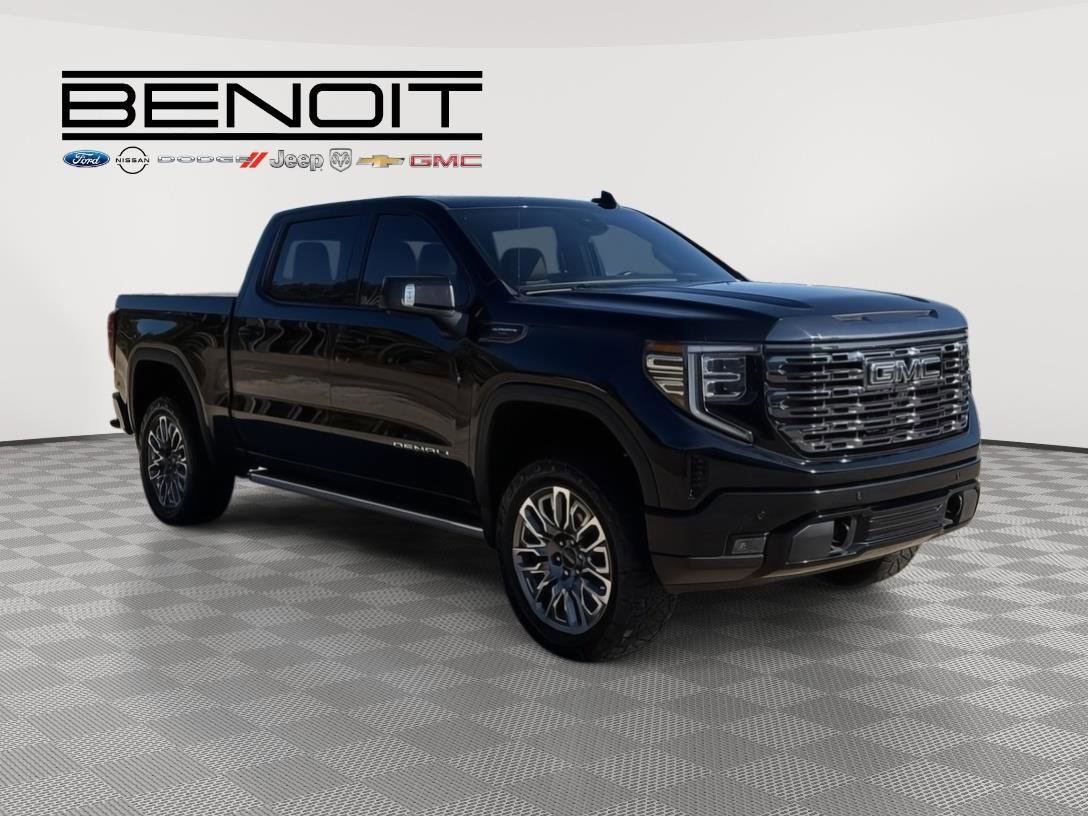 Used 2024 GMC Sierra 1500 Denali Ultimate image 3