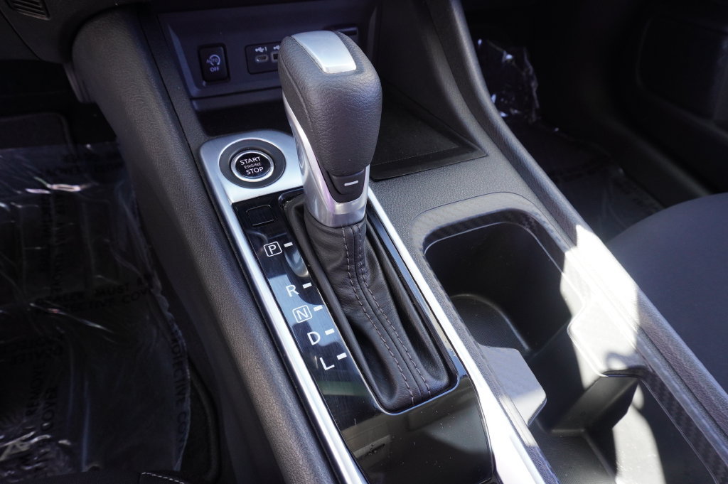 Certified 2025 Nissan Sentra SV FWD image 18