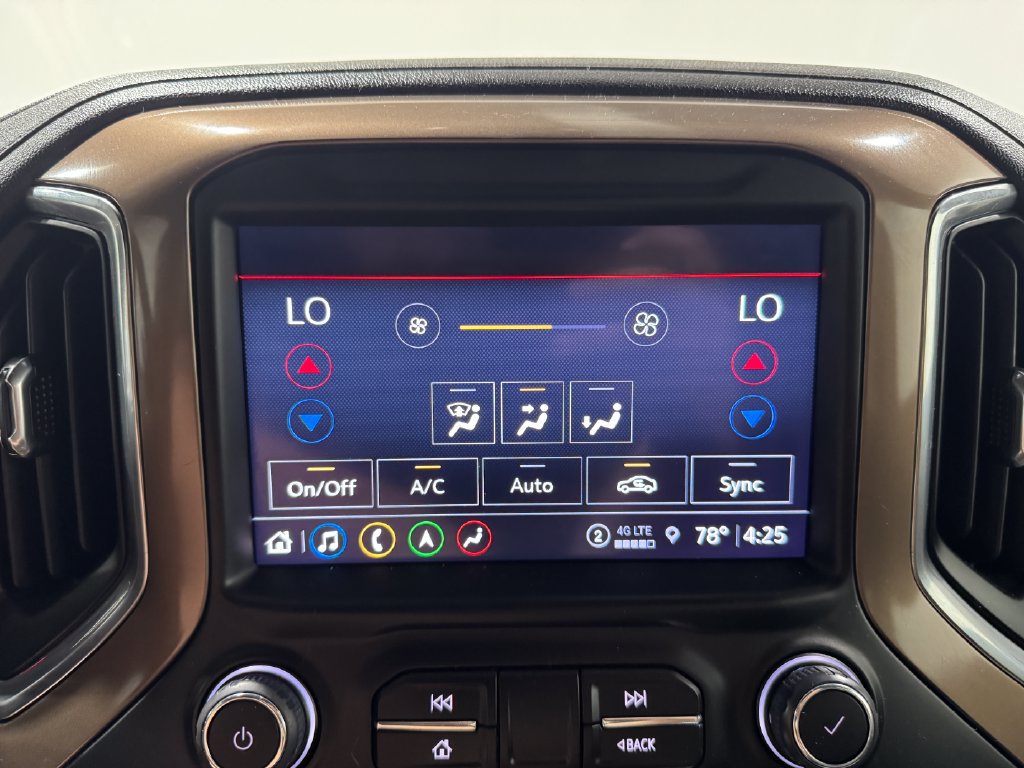 Used 2022 Chevrolet Silverado 1500 High Country w/ Safety Package II AWD/4WD image 33