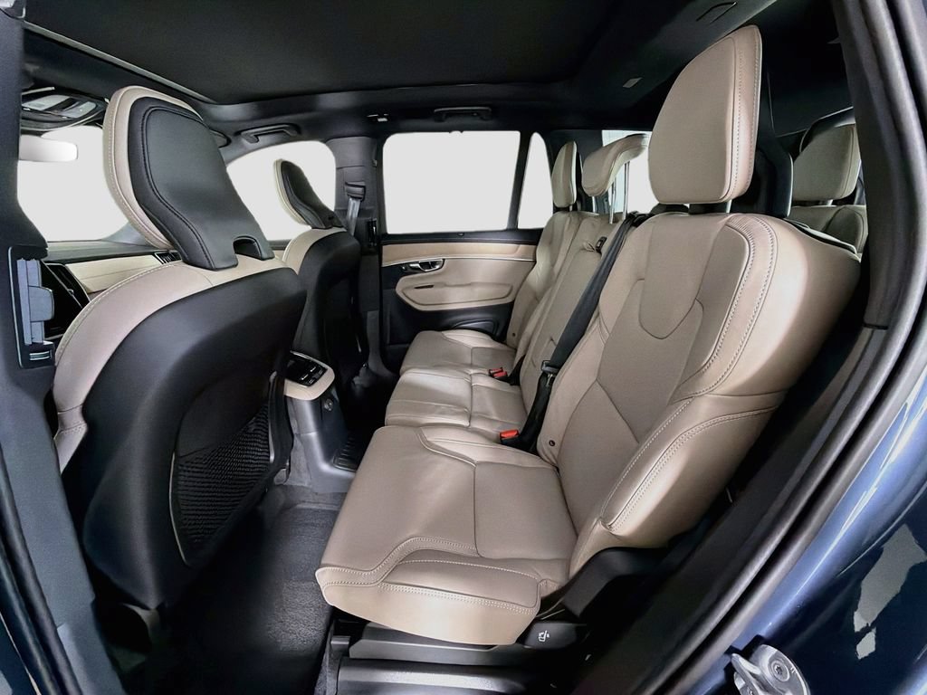 New 2026 Volvo XC90 T8 Ultra w/ Protection Package AWD/4WD image 26
