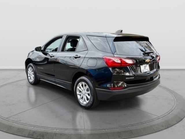 Used 2021 Chevrolet Equinox LS w/ LS Convenience Package image 5