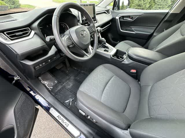 Used 2023 Toyota RAV4 XLE w/ Convenience Package AWD/4WD image 16