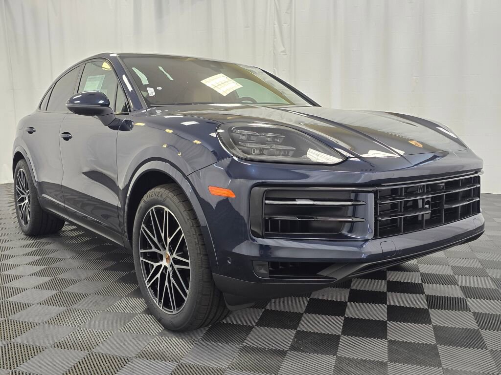 New 2025 Porsche Cayenne Coupe image 9