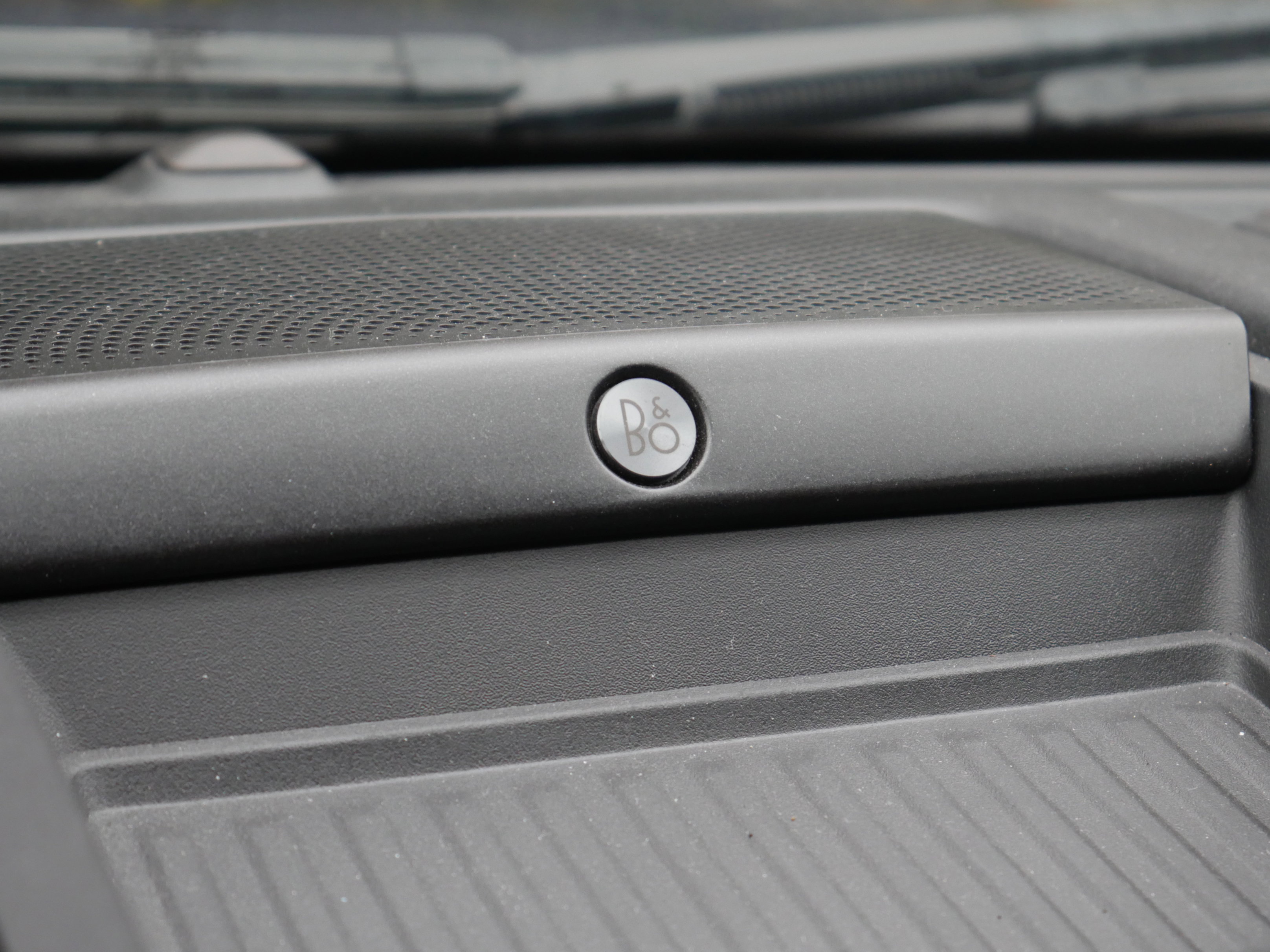 Used 2020 Ford F150 Platinum w/ Equipment Group 701A Luxury image 11