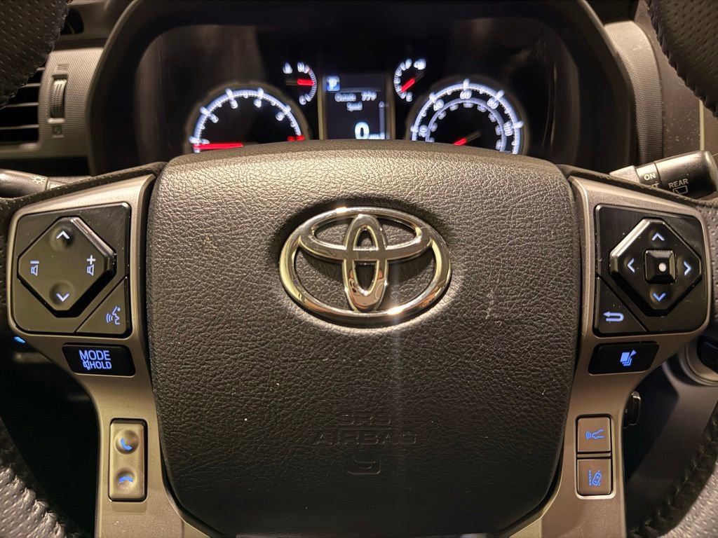 Used 2020 Toyota 4Runner Limited AWD/4WD image 20