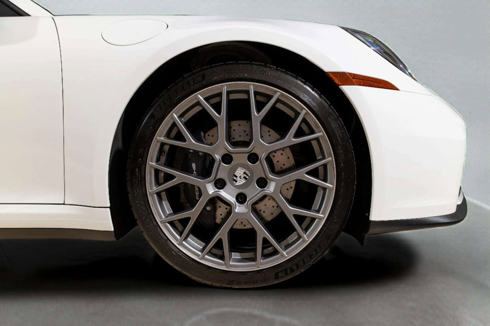 Used 2025 Porsche 911 Carrera RWD image 48