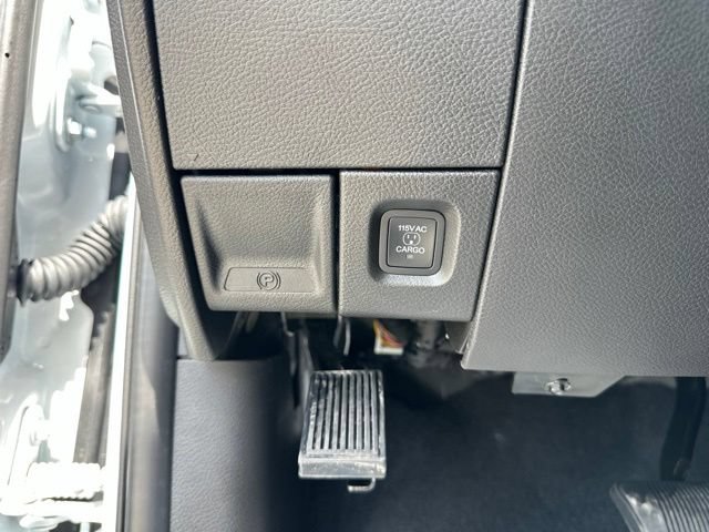 New 2027 RAM 2500 Laramie w/ Sport Appearance Package AWD/4WD image 30