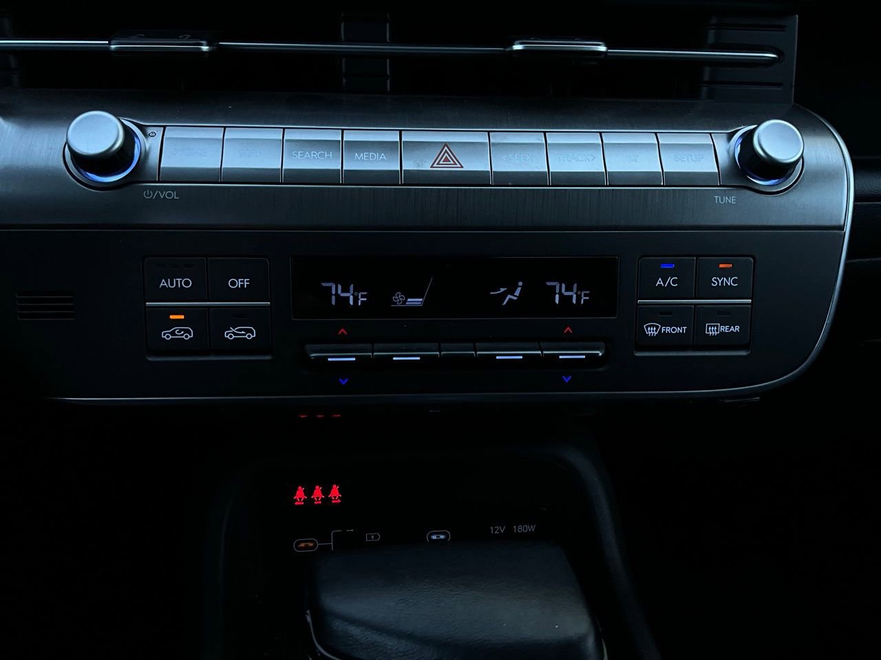 Used 2025 Hyundai Kona SEL image 28